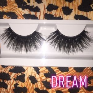 25 mm mink lashes